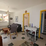 Belle Maison De Proche Du Centre Et Des Plages, 8 Couchages, Vue Mer, 80m De La De Lxrm21 *