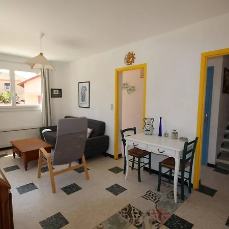 Belle Maison De Proche Du Centre Et Des Plages, 8 Couchages, Vue Mer, 80m De La De Lxrm21 *