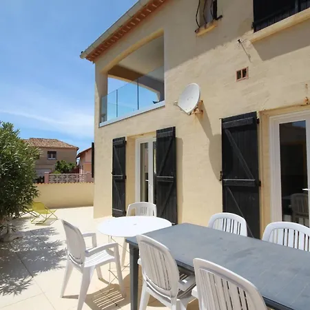 Belle Maison De Proche Du Centre Et Des Plages, 8 Couchages, Vue Mer, 80m De La De Lxrm21 *