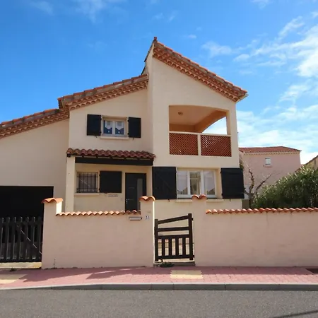 Villa Belle Maison De Proche Du Centre Et Des Plages, 8 Couchages, Vue Mer, 80m De La De Lxrm21 *