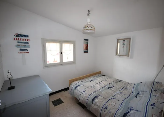 Villa Belle Maison De Proche Du Centre Et Des Plages, 8 Couchages, Vue Mer, 80m De La De Lxrm21 *